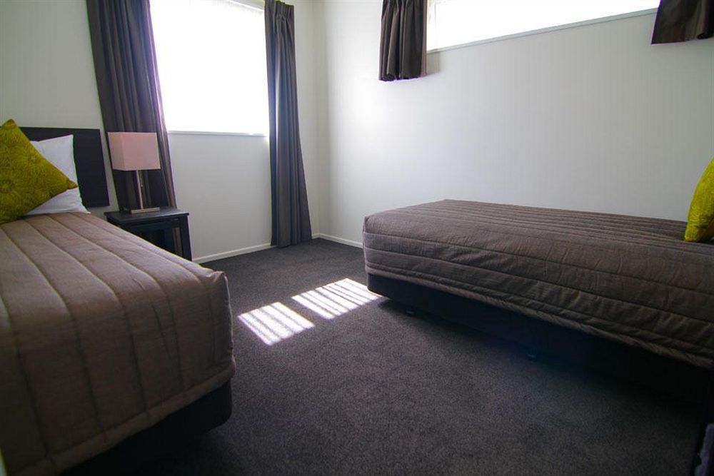 Airport Palms Motel Christchurch Exterior photo